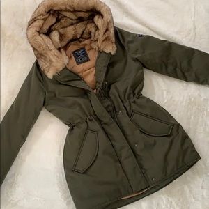 Abercrombie&Fitch Jacket for the Mountains